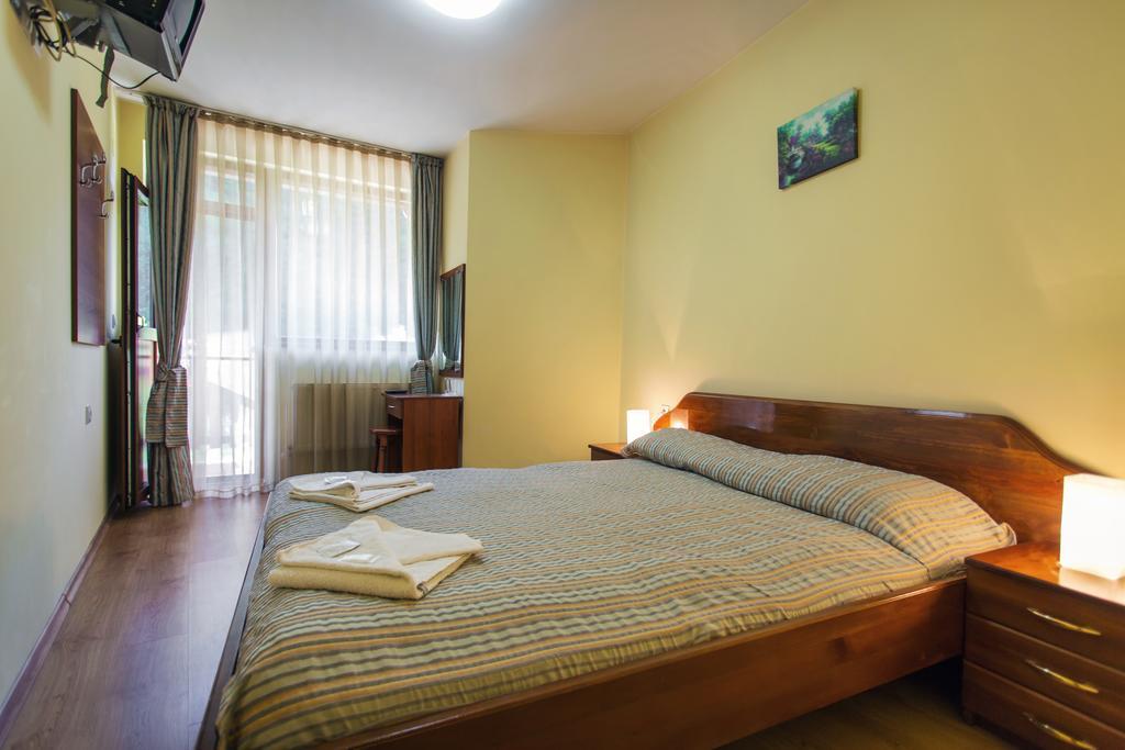 Hera Guest House Чифлик Екстер'єр фото