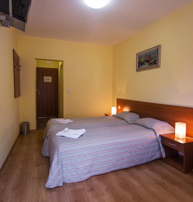 Hera Guest House Чифлик Екстер'єр фото